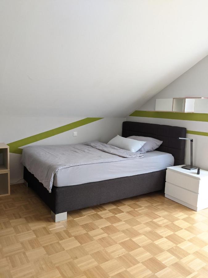Ferienhaus Lindelburg Шварценбрук Екстериор снимка