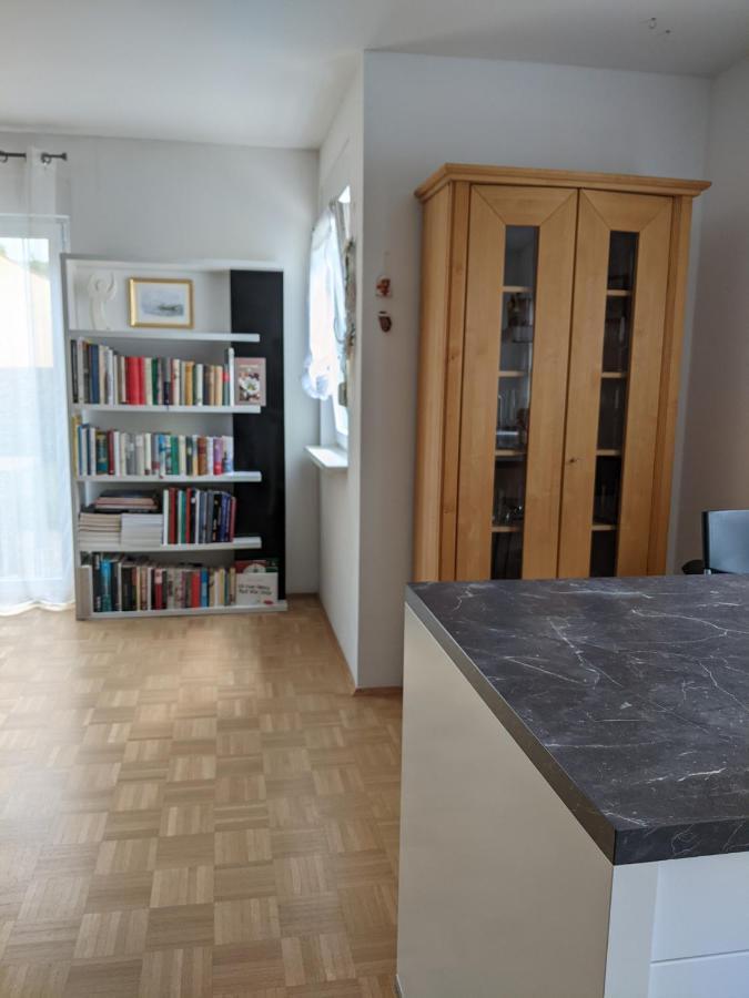 Ferienhaus Lindelburg Шварценбрук Екстериор снимка